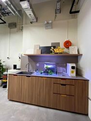 Woods Square (D25), Office #608975511